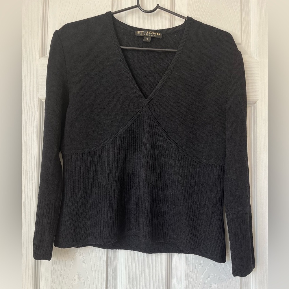 St John Black Ribbed Knit Sweater Small